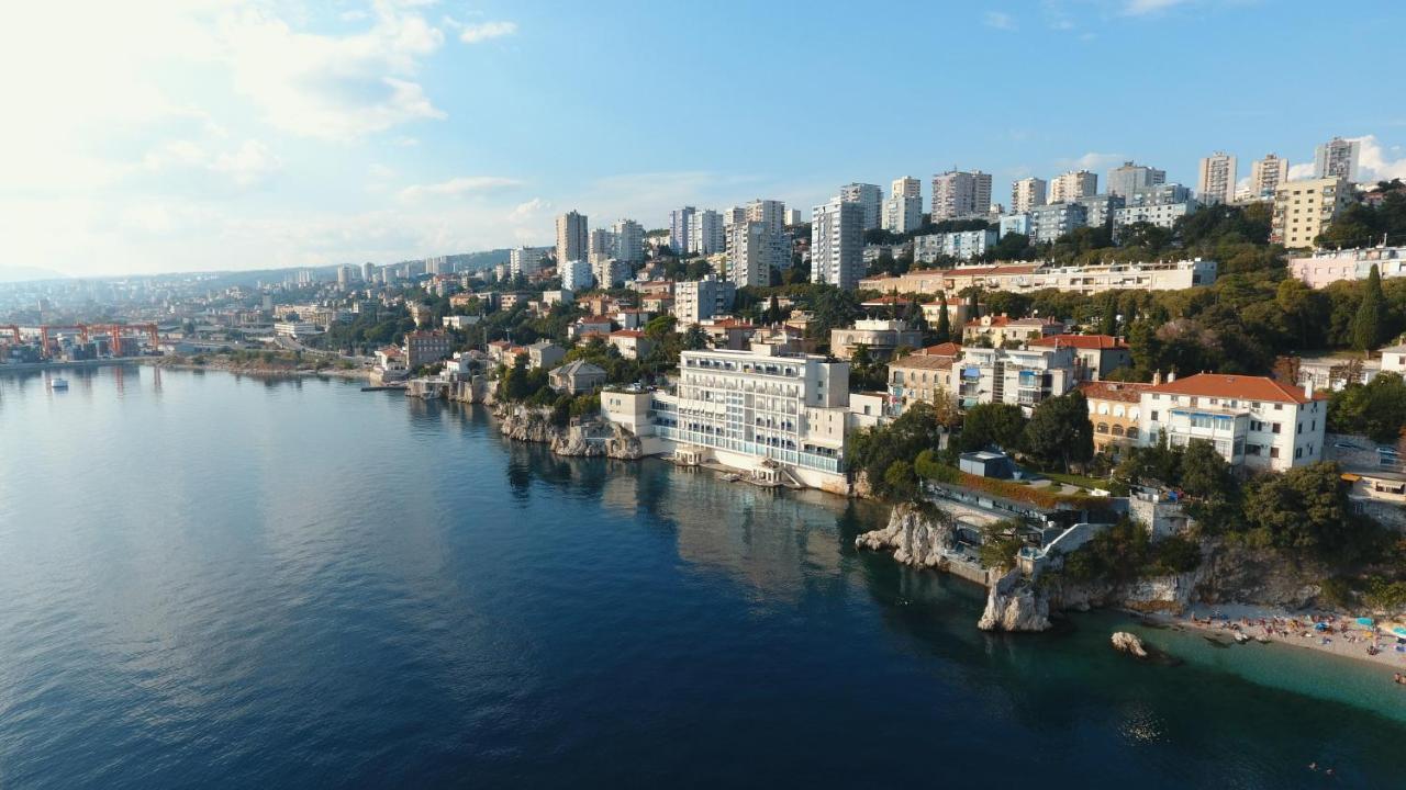 Hotel Jadran Rijeka Exterior photo